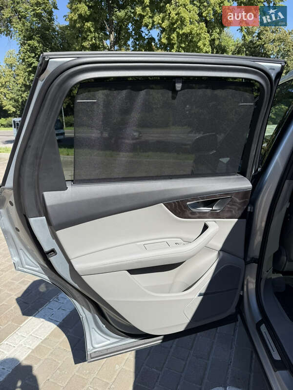Позашляховик / Кросовер Audi Q7 2023 в Львові фото 16 Позашляховик / Кросовер Audi Q7 2023 в Львові