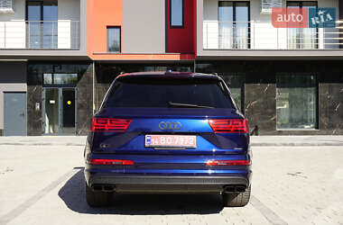 Внедорожник / Кроссовер Audi Q7 2019 в 