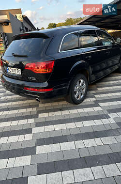 Позашляховик / Кросовер Audi Q7 2008 в 