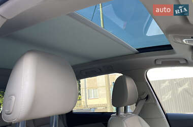 Внедорожник / Кроссовер Audi Q7 2016 в 