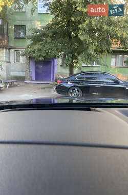 Внедорожник / Кроссовер Audi Q7 2016 в 
