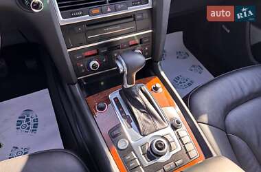 Позашляховик / Кросовер Audi Q7 2015 в 