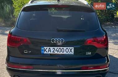 Внедорожник / Кроссовер Audi Q7 2014 в Киеве