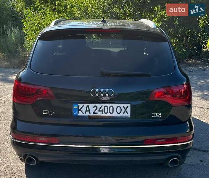 Внедорожник / Кроссовер Audi Q7 2014 в Киеве