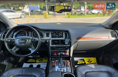 Внедорожник / Кроссовер Audi Q7 2012 в 