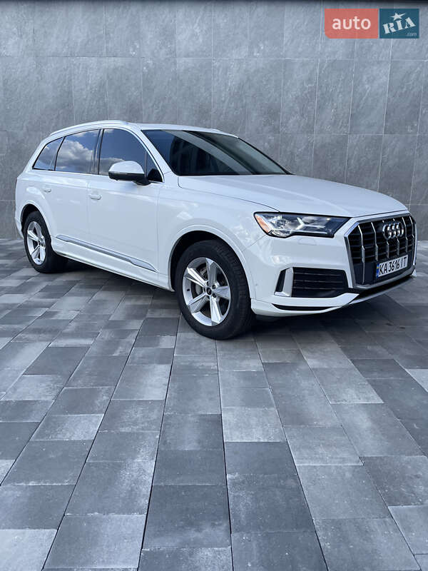 Audi Q7 2021