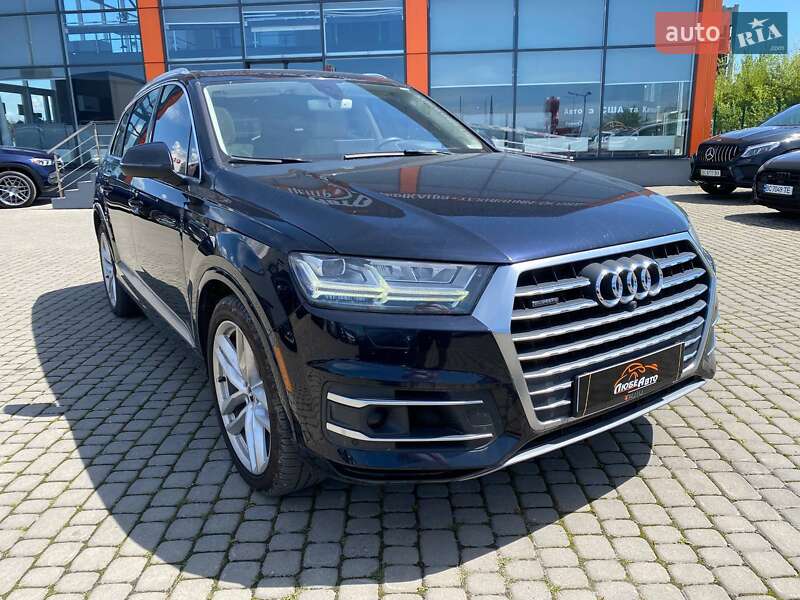 Audi Q7 2016