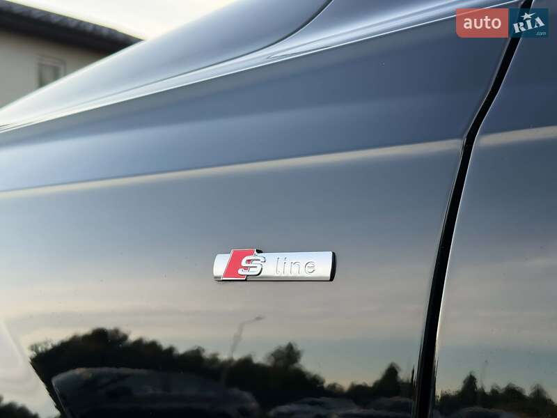 Позашляховик / Кросовер Audi Q7 2017 в Луцьку