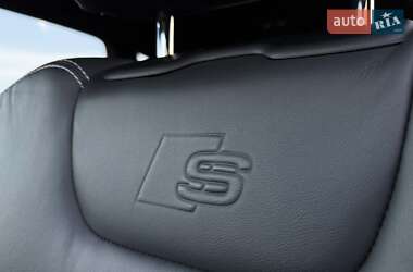 Внедорожник / Кроссовер Audi Q7 2017 в 