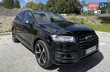 Внедорожник / Кроссовер Audi Q7 2018 в 