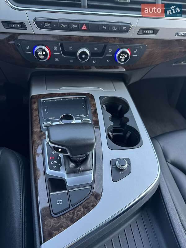 Внедорожник / Кроссовер Audi Q7 2018 в Виннице