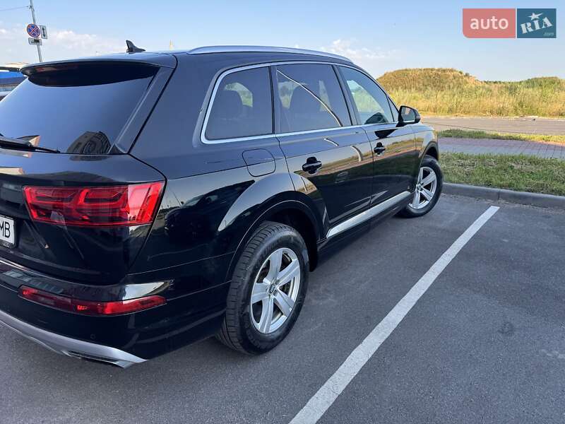 Внедорожник / Кроссовер Audi Q7 2018 в Виннице