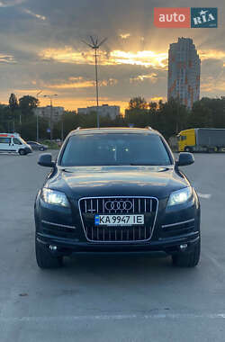 Внедорожник / Кроссовер Audi Q7 2011 в 