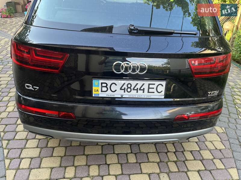 Внедорожник / Кроссовер Audi Q7 2016 в Львове