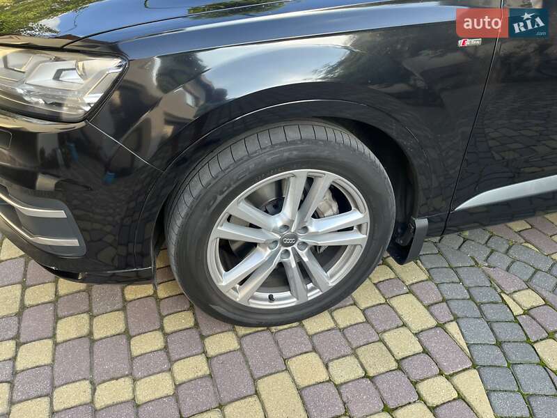 Позашляховик / Кросовер Audi Q7 2015 в Львові фото 5 Позашляховик / Кросовер Audi Q7 2015 в Львові