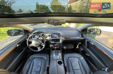 Внедорожник / Кроссовер Audi Q7 2013 в 