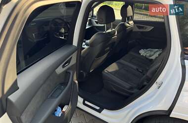 Внедорожник / Кроссовер Audi Q7 2020 в 
