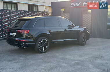 Внедорожник / Кроссовер Audi Q7 2019 в 