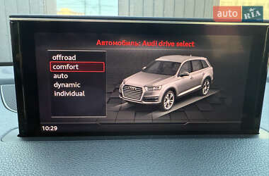 Внедорожник / Кроссовер Audi Q7 2019 в 