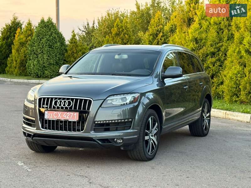 Внедорожник / Кроссовер Audi Q7 2013 в 