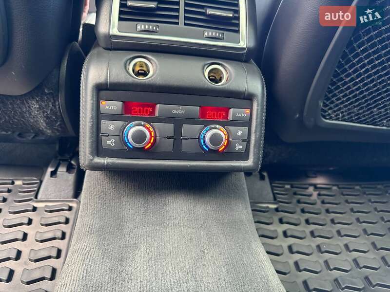 Внедорожник / Кроссовер Audi Q7 2007 в Луцке