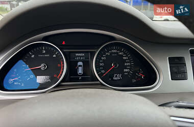 Внедорожник / Кроссовер Audi Q7 2013 в 