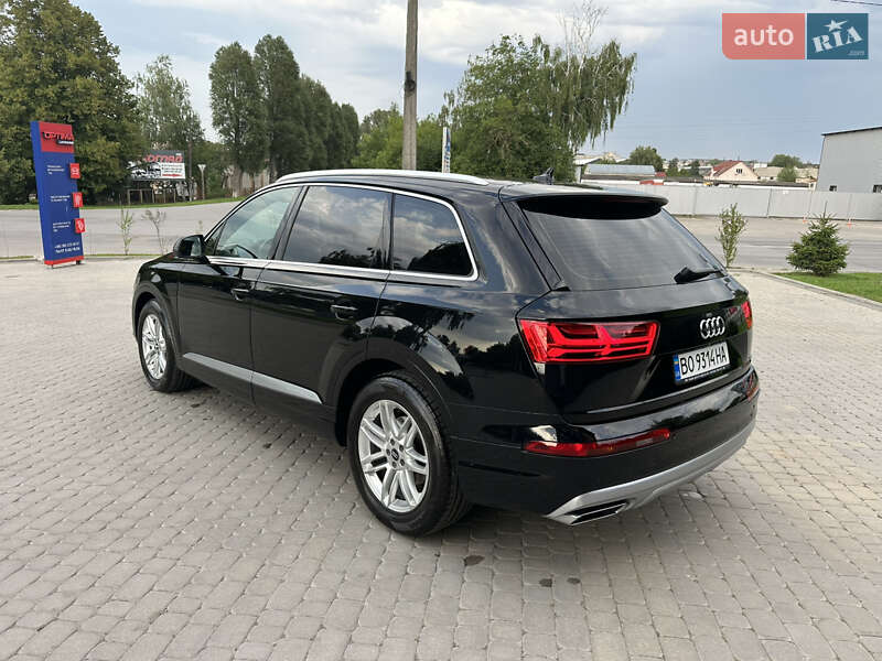 Внедорожник / Кроссовер Audi Q7 2016 в Тернополе