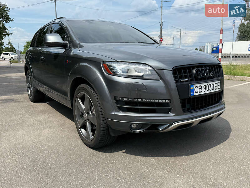Внедорожник / Кроссовер Audi Q7 2014 в Киеве