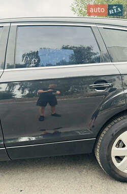 Внедорожник / Кроссовер Audi Q7 2006 в 