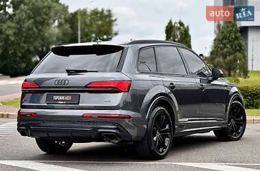 Внедорожник / Кроссовер Audi Q7 2025 в 
