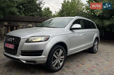 Внедорожник / Кроссовер Audi Q7 2013 в 
