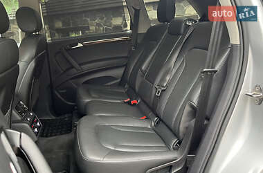 Внедорожник / Кроссовер Audi Q7 2013 в 