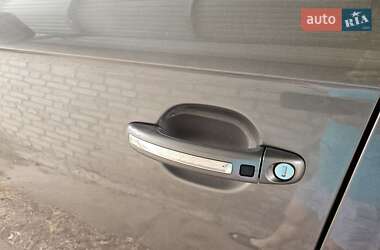 Внедорожник / Кроссовер Audi Q7 2010 в 