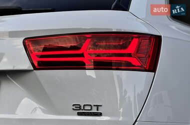 Внедорожник / Кроссовер Audi Q7 2017 в 
