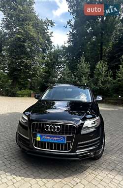 Позашляховик / Кросовер Audi Q7 2013 в Самборі