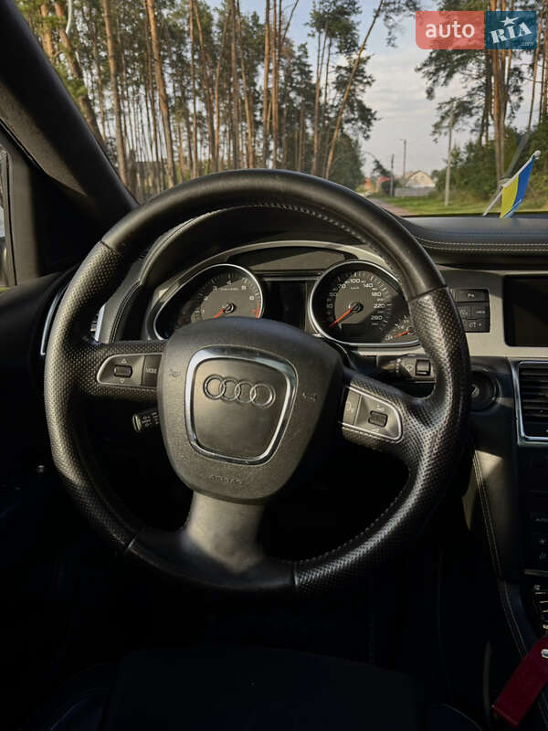 Позашляховик / Кросовер Audi Q7 2011 в Житомирі