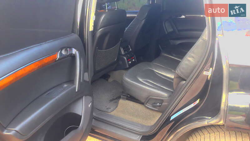 Внедорожник / Кроссовер Audi Q7 2006 в Глухове