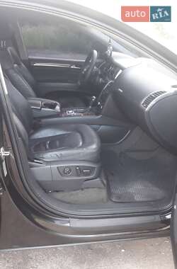 Внедорожник / Кроссовер Audi Q7 2006 в 
