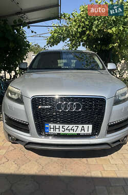 Внедорожник / Кроссовер Audi Q7 2013 в Николаеве