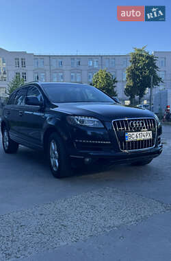 Внедорожник / Кроссовер Audi Q7 2015 в 