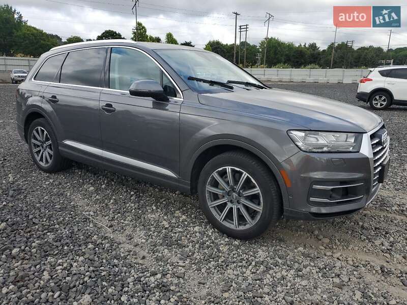 Внедорожник / Кроссовер Audi Q7 2019 в Львове
