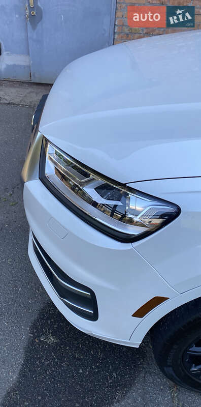 Позашляховик / Кросовер Audi Q7 2016 в Дніпрі фото 10 Позашляховик / Кросовер Audi Q7 2016 в Дніпрі