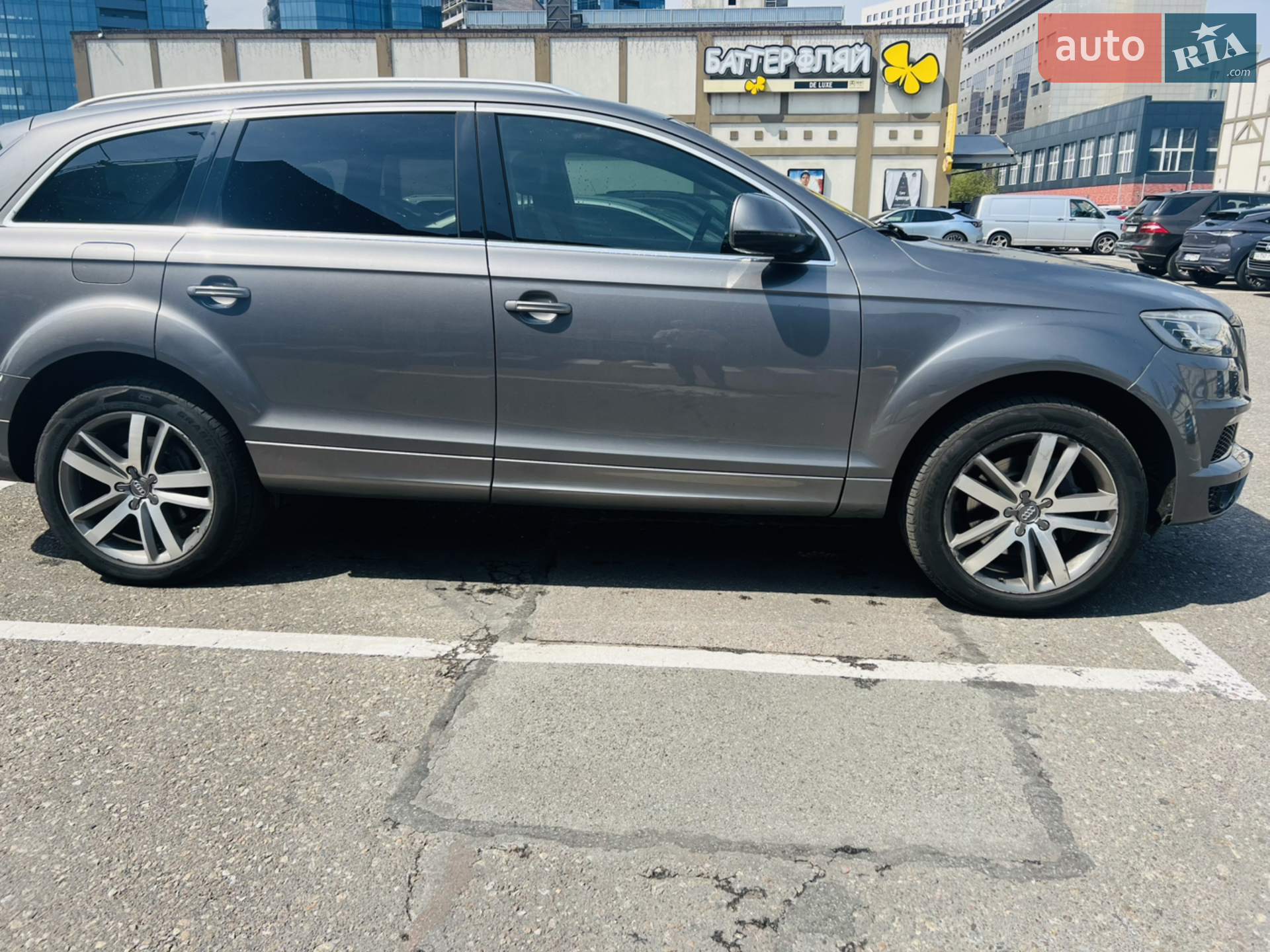 2010 Audi Q7 - мініатюра 2