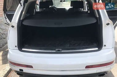 Внедорожник / Кроссовер Audi Q7 2014 в 