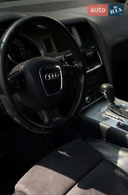 Внедорожник / Кроссовер Audi Q7 2008 в 