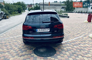 Позашляховик / Кросовер Audi Q7 2011 в 