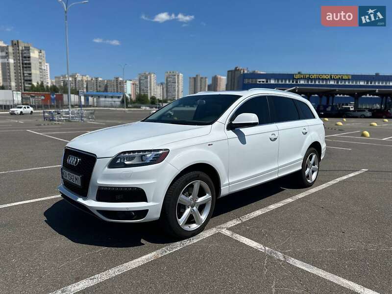 Внедорожник / Кроссовер Audi Q7 2013 в Киеве