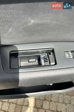 Внедорожник / Кроссовер Audi Q7 2014 в 