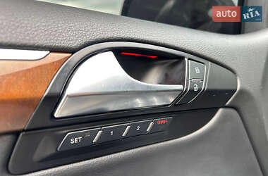 Внедорожник / Кроссовер Audi Q7 2012 в 