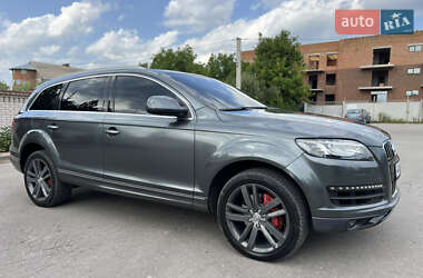 Внедорожник / Кроссовер Audi Q7 2012 в 